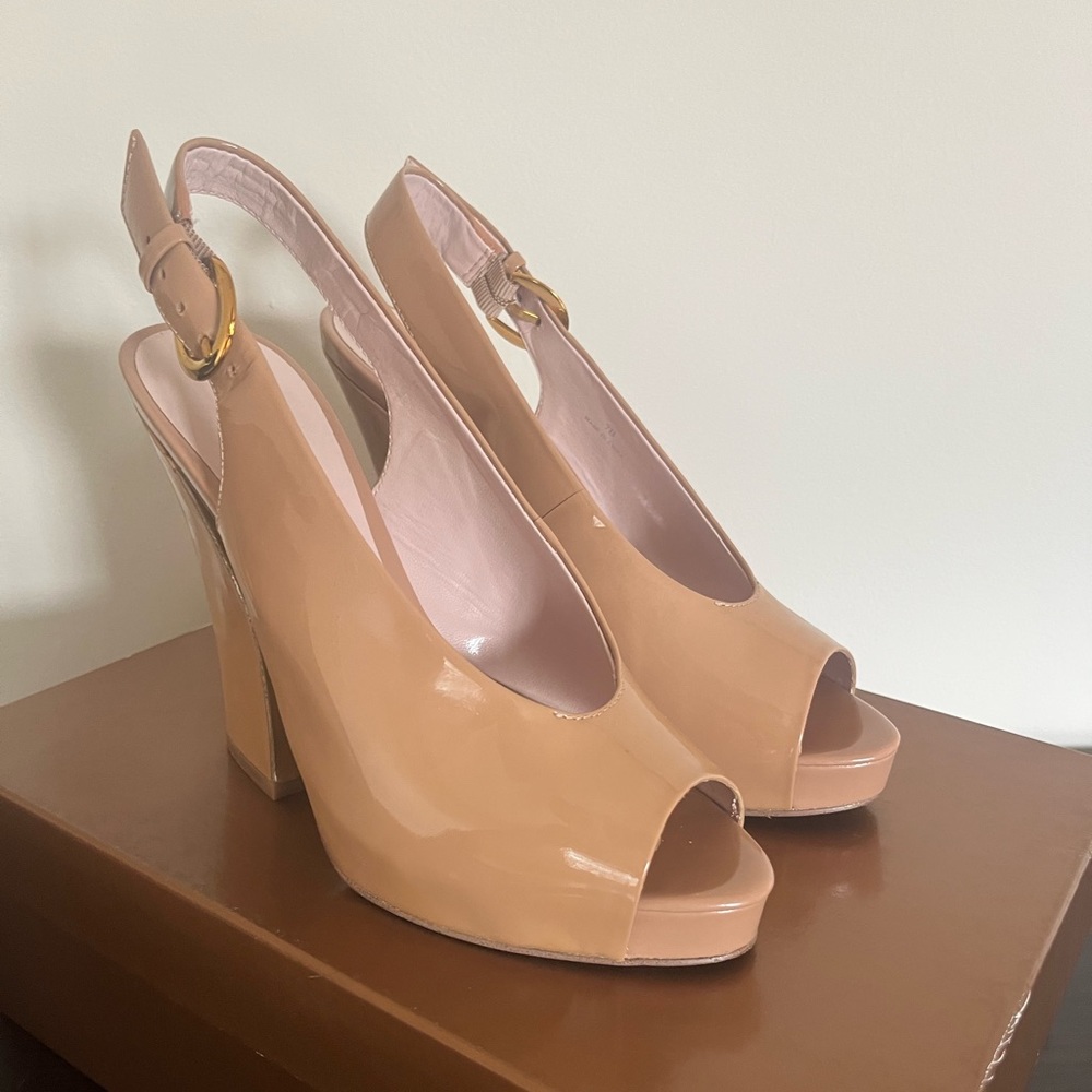 Audrey Brooke Sabrina Women’s Heels Size 7